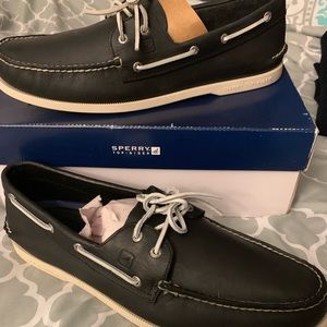 MEN SPERRY TOP SIDER *NEW*
